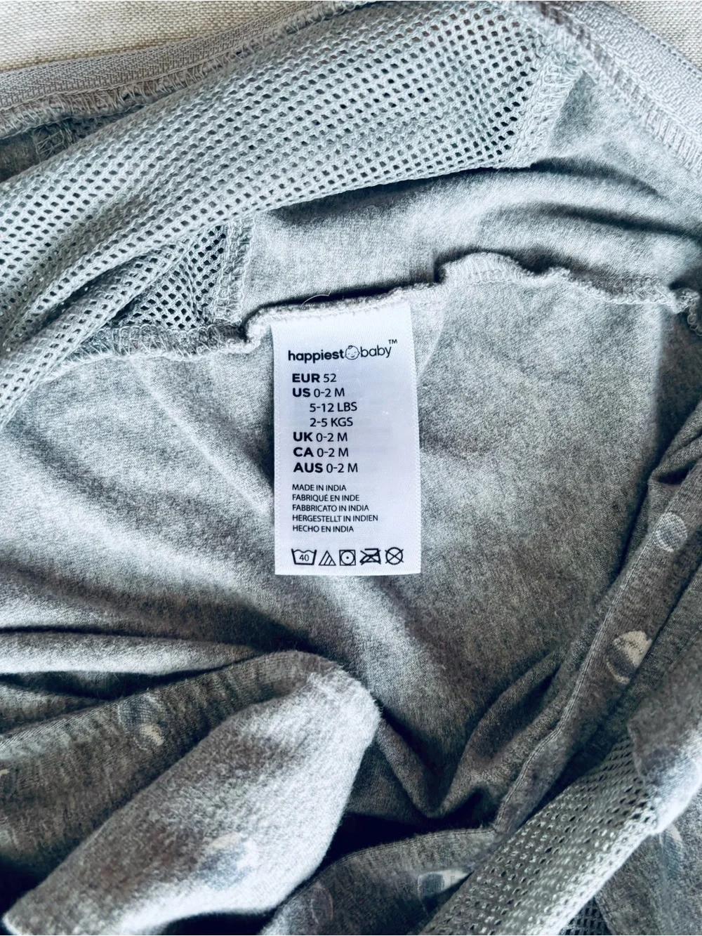 Happiest Baby swaddle, small 5-12lb, grey planets